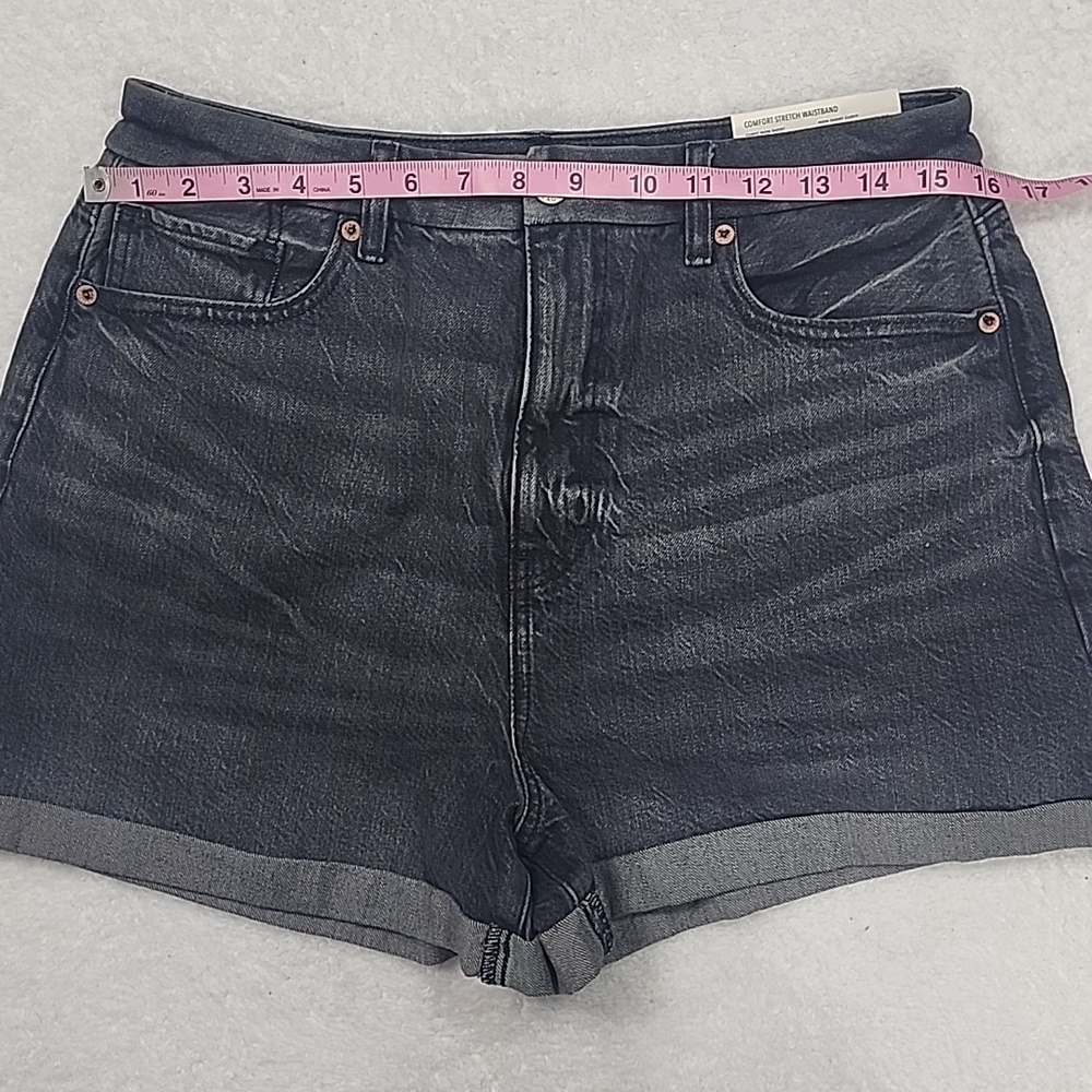 American Eagle Outfitters Curvy Mom High Rise Short New With Tags - Picture 2 of 12